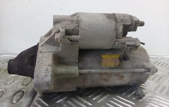 Toyota Yaris Starter motor 2810023030 2280008360
