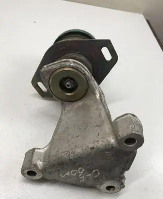 Citroen C5 Engine mount bracket 9640951780