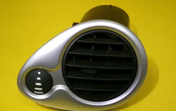 Renault Clio III Dashboard side air vent grill/cover trim 220410