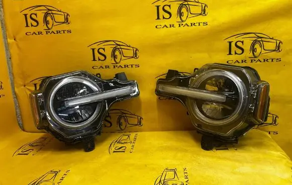 Ford Bronco Headlights/headlamps set M2DB-13E014-AJ M2DB13E014AJ M2DB-13E015-AJ