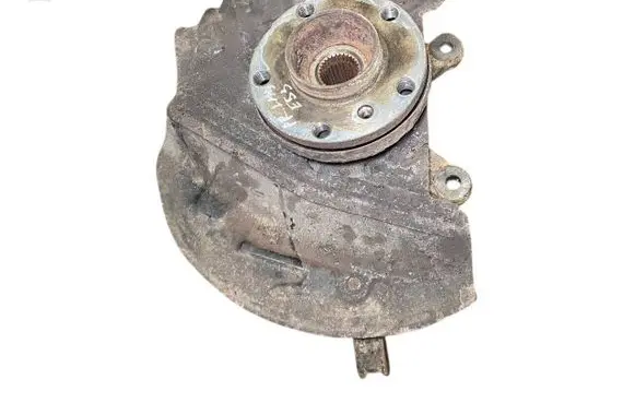BMW X5 E53 Front wheel hub spindle knuckle 6761576