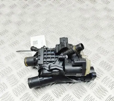 Ford Kuga II Thermostat housing 9849443980