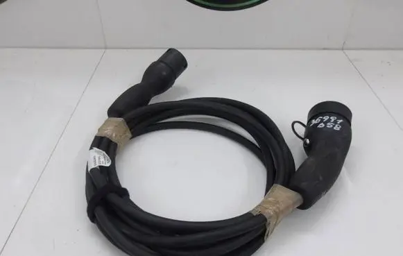 Volvo XC60 Electric car charging cable 32324600