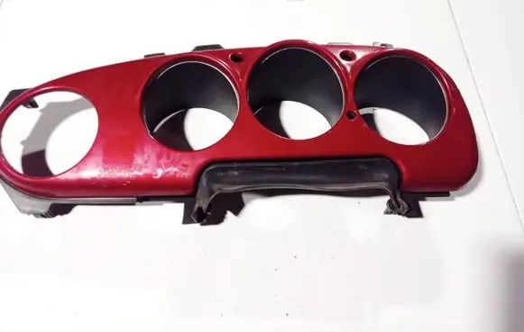 Chrysler PT Cruiser Dashboard trim 0ut83trmab