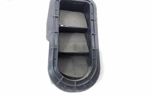 Toyota Auris E180 Fender grill 6293002050