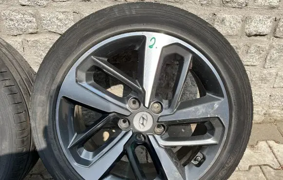 Hyundai Kona I R18 alloy rim PU18618