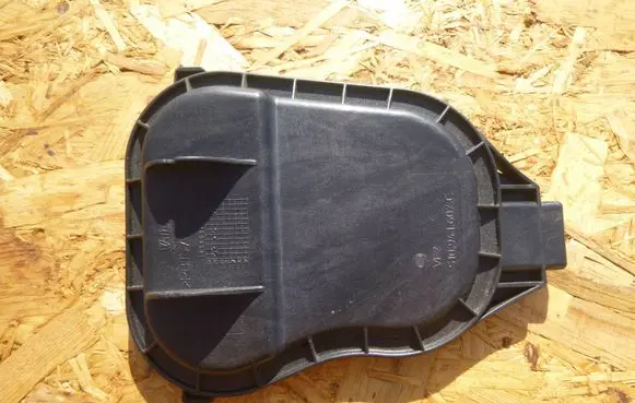 Volkswagen Golf Sportsvan Headlight/headlamp dust cover 510941607C