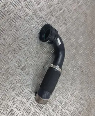 Land Rover Evoque II Intercooler hose/pipe GJ326C715AB