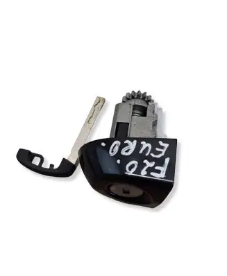 BMW 1 F20 F21 Front door lock (next to the handle) 51217310727 7310727 51217310729