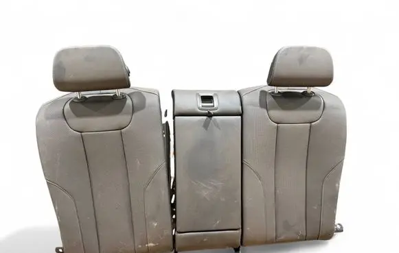 BMW 2 G42 Rear seat