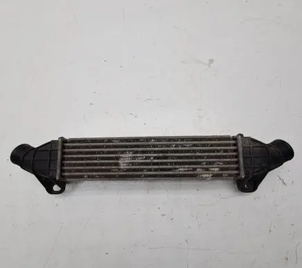 Ford Mondeo Mk III Intercooler radiator 1S7Q9L440 868963A