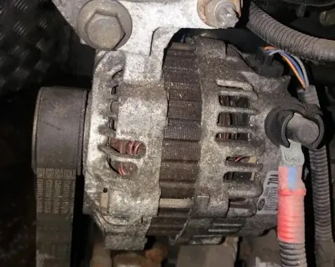 Ford Fiesta Generator/alternator A005TA7692 2S6T-10300-CB