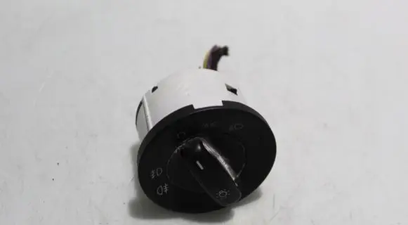 Skoda Octavia Mk2 (1Z) Light switch 1Z0941431