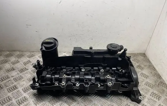 Mini Cooper Countryman R60 Rocker cam cover 