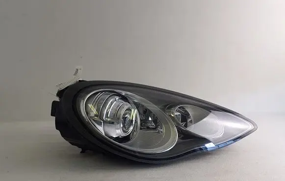 Porsche Panamera (970) Headlight/headlamp 97063107024