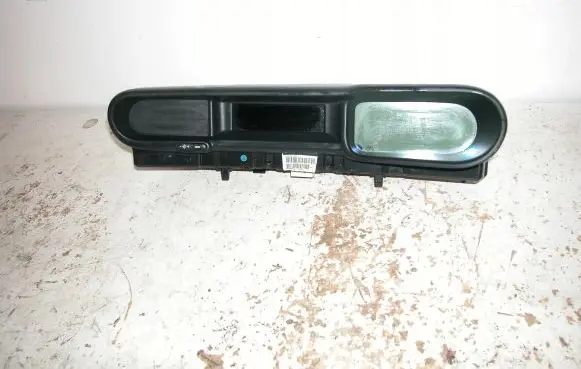 Citroen C3 Picasso Speedometer (instrument cluster) 9665612577