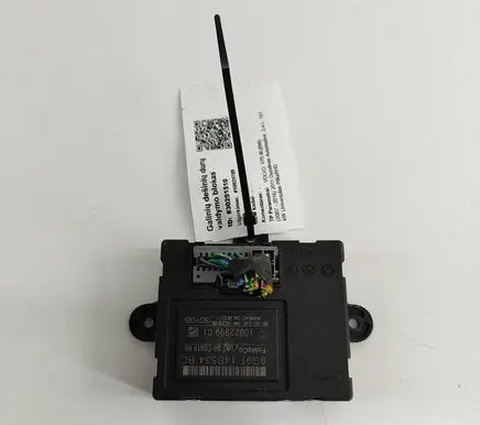 Volvo V70 Door control unit/module 1002299901