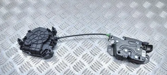 BMW X1 U11 Tailgate lock latch 