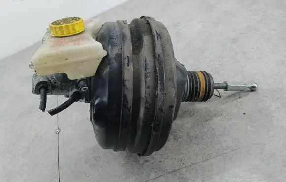 Audi A6 S6 C6 4F Brake booster 4F0612105G