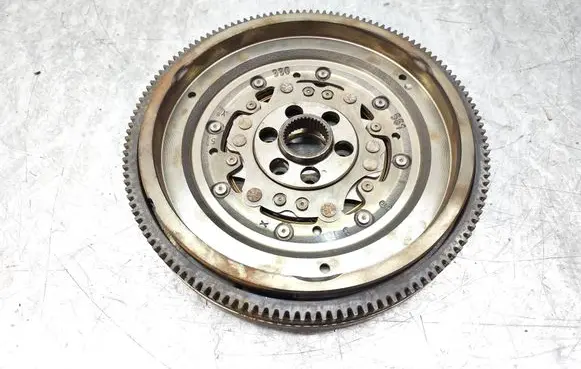 Volkswagen Transporter - Caravelle T5 Flywheel 2295000324 010721043A