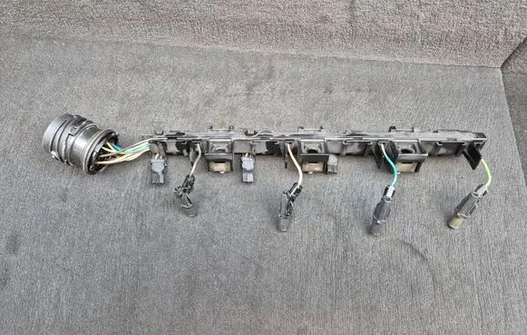 Audi A4 S4 B7 8E 8H Fuel injector wires 03G971826A