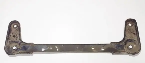 Nissan Micra Engine mounting bracket