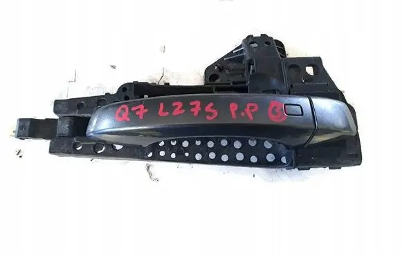 Audi Q7 4M Loading door exterior handle/bracket 4M0837886AXX