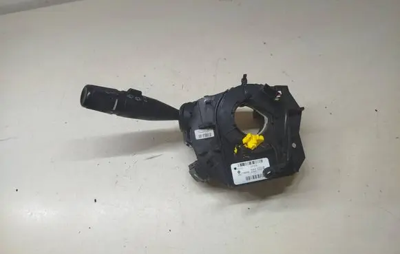 Chrysler Town u0026 Country V Wiper turn signal indicator stalk/switch P56044798AH 28161333A