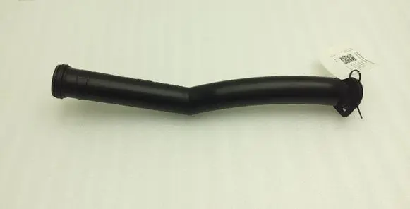 Volkswagen PASSAT B7 Engine coolant pipe/hose 03C121065B