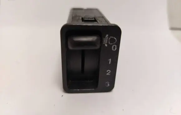 Land Rover Freelander Headlight level height control switch 01645