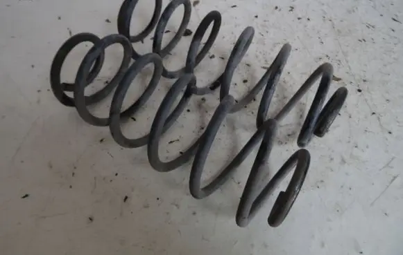 Mitsubishi Colt Rear coil spring