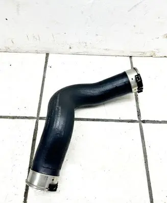 BMW 5 F10 F11 Intercooler hose/pipe 8571897 BMW1161