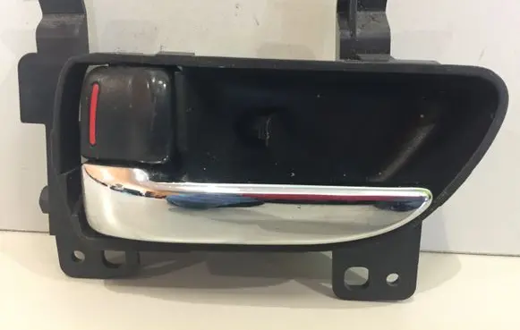 Subaru Outback Front door interior handle