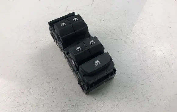 KIA Ceed Electric window control switch 93570J7100
