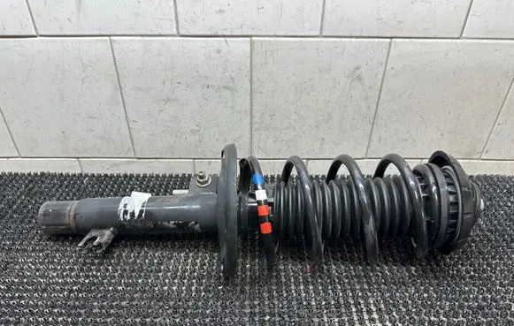 Citroen DS3 Front shock absorber with coil spring