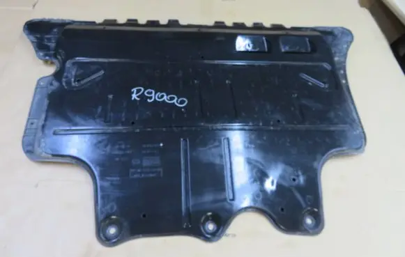 Audi Q3 F3 Engine splash shield/under tray 5QF825236B 5QF825236C