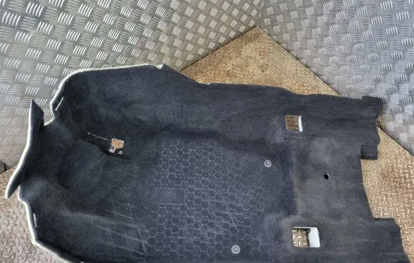 Mercedes-Benz GLS X167 Front floor carpet liner A1676800111