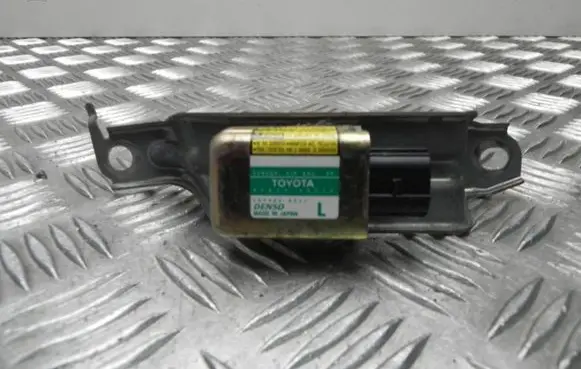 Toyota Land Cruiser (J100) Airbag deployment crash/impact sensor 8983460010 X2972