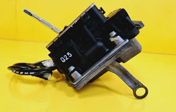 Gear shifter/selector