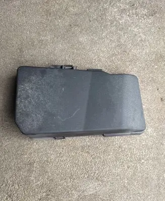 Mazda 6 Fuse box cover 66760K7005