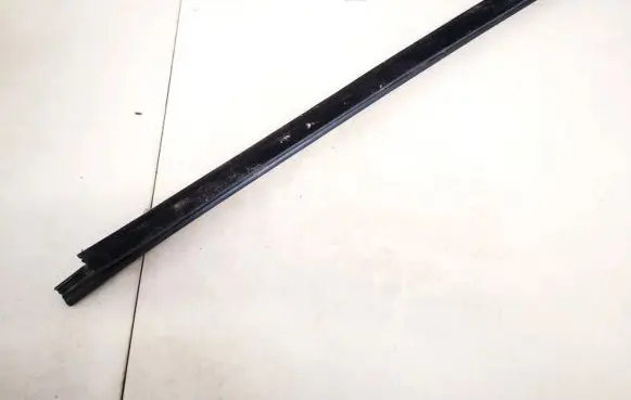 Rubber seal rear door
