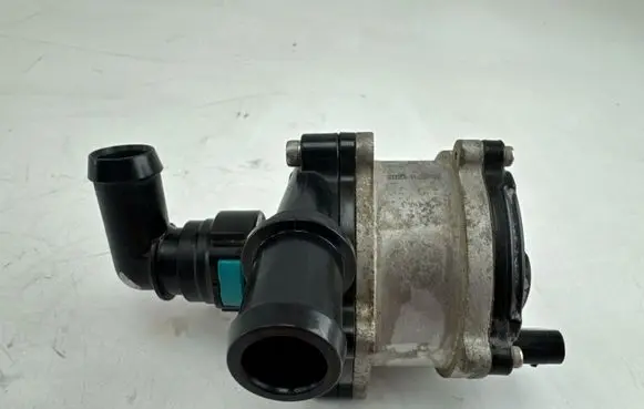 Hyundai Tucson IV NX4 Electric auxiliary coolant/water pump 251602MHY1