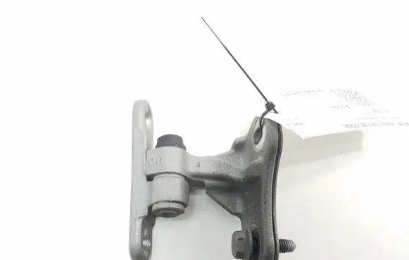 Mercedes-Benz ML W164 Front door upper hinge A2517200137