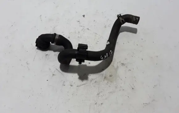 BMW 5 G30 G31 Engine coolant pipe/hose 9299622