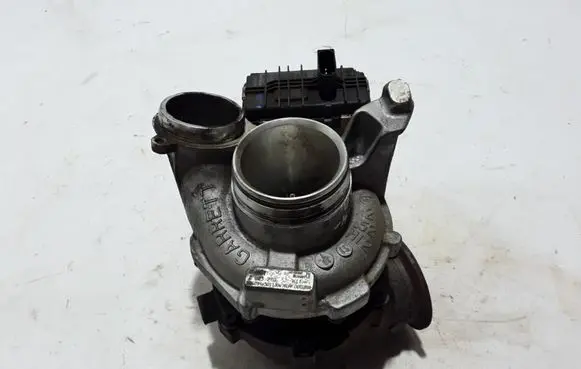 BMW 5 F10 F11 Turbo 7823270