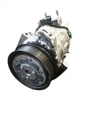 Volvo XC90 Air conditioning (A/C) compressor (pump) 31497913