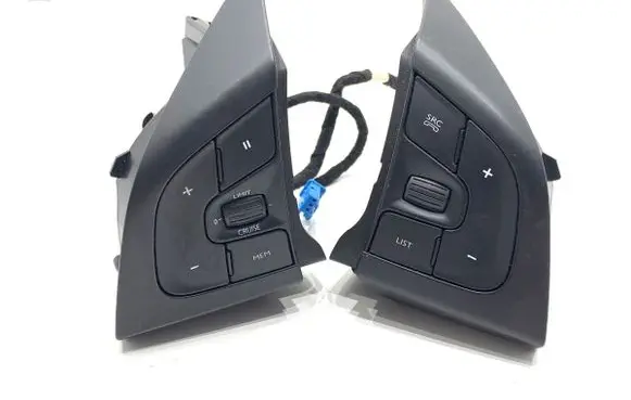 Citroen DS5 Steering wheel buttons/switches 98004092ZD