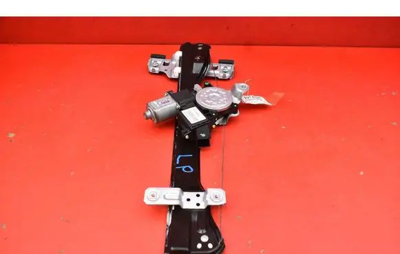 Opel Mokka Front door window regulator with motor 98820SUV20