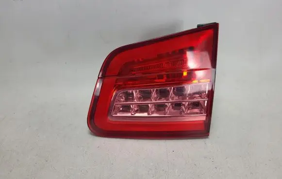 Citroen C5 Tailgate rear/tail lights 9687582980