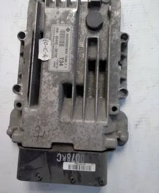 Hyundai Santa Fe Engine control unit/module AV2112A650RD